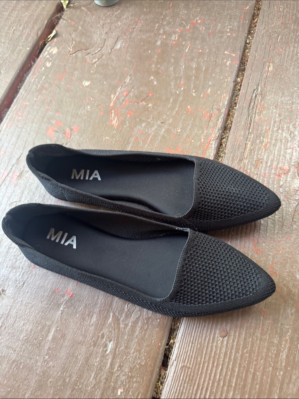 MIA Women's Black Pointed Knit Slip-On Flats
